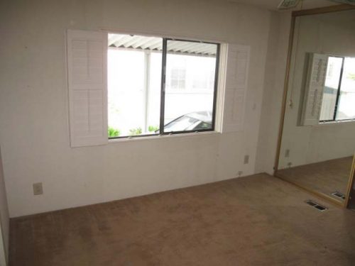 1988 Skyline Double Wide - Complete remodel - Manufactured Home Interior Design - Master Bedroom Before Remodel