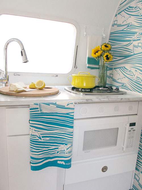 6 beach makeover in Airstream c