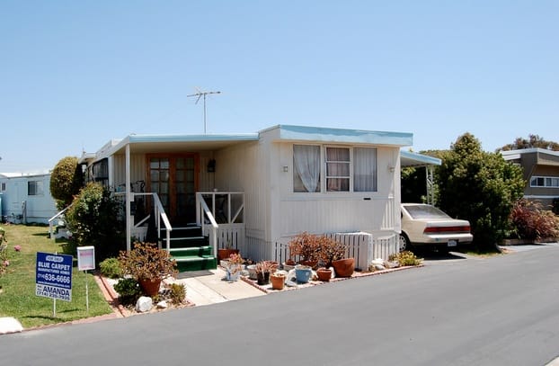 30 Great Mobile Home Exterior Ideas