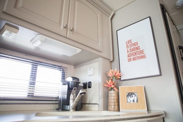 Beautiful RV Makeover (13)