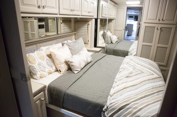 Beautiful RV Makeover (2)