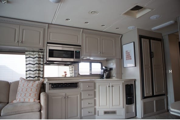 Beautiful RV Makeover (5)