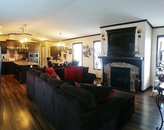 5 Cool Canadian Manufactured Homes Listed Online For Sale