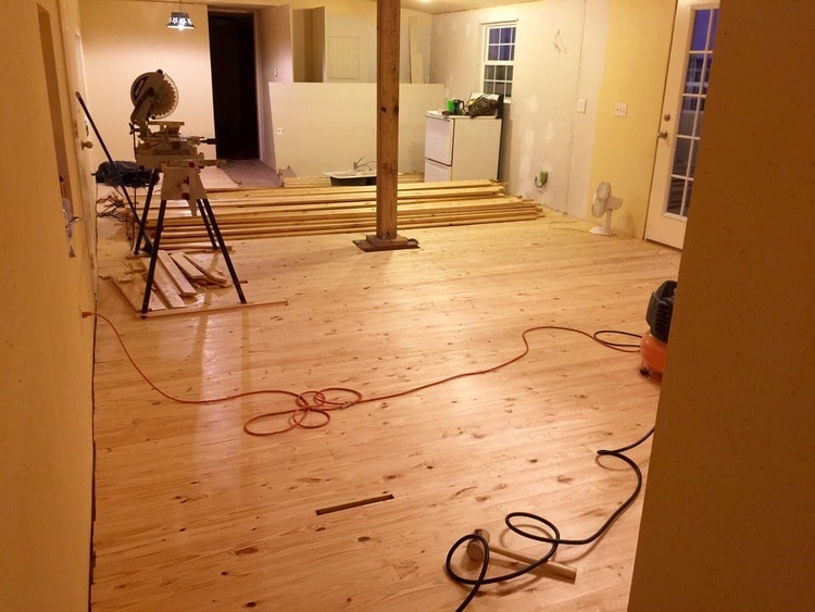 installing the floor in 1985 Liberty single wide mobile home