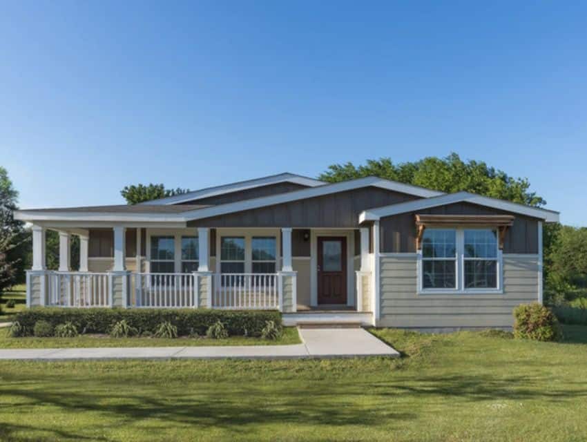 Palm Harbors La Belle Model Exterior View 1