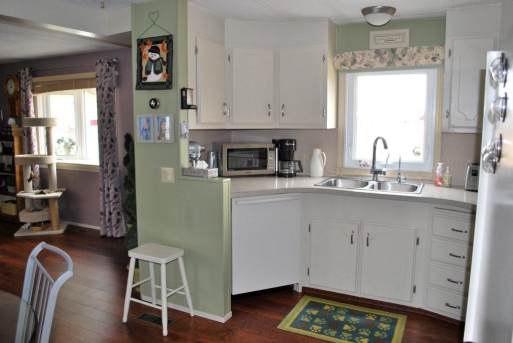 Remodeled Manufactured Home Inspiration - updated kitchen 
