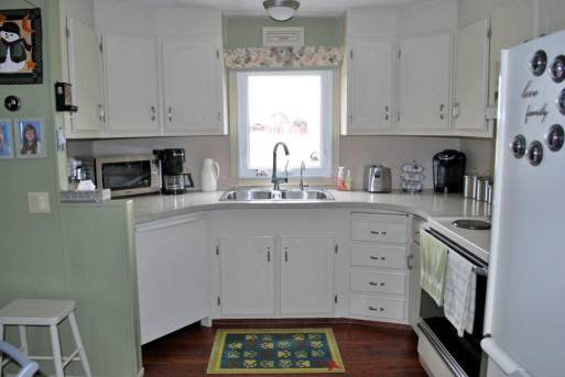 Remodeled Manufactured Home Inspiration - updated kitchen 