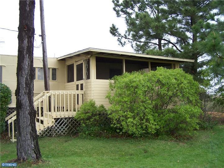 attached porch on mobile home