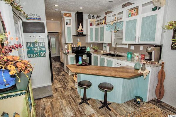 beach theme decor-2017 kitchen