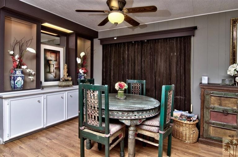 beautiful manufactured home tour - dining room 3