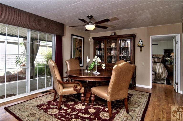 beautiful manufactured home tour - dining room