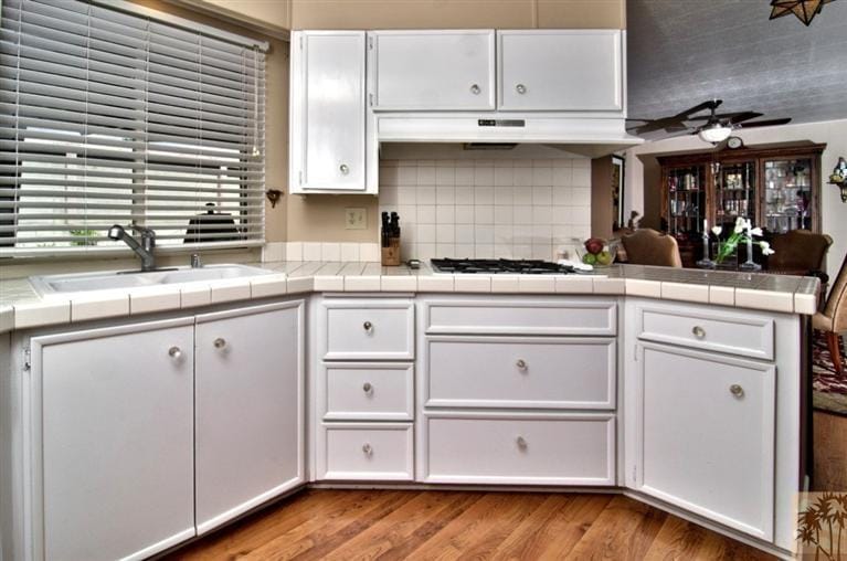 beautiful manufactured home tour - kitchen 3