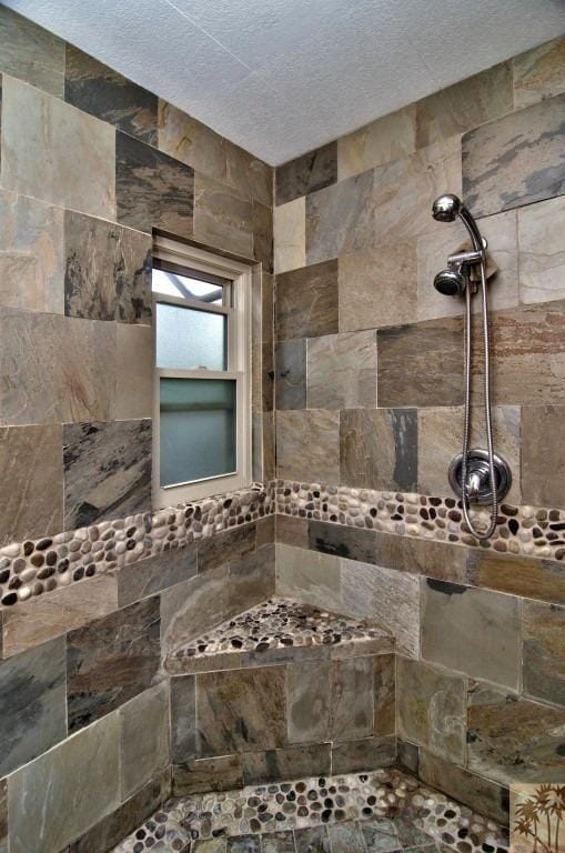 beautiful manufactured home tour - master bathroom shower tile