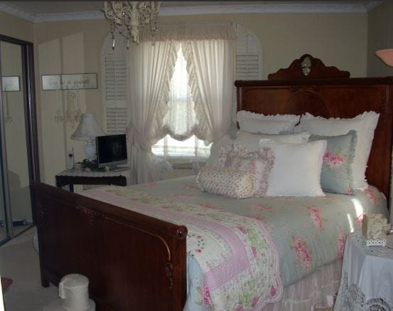 beautiful master bedroom in a mobile home