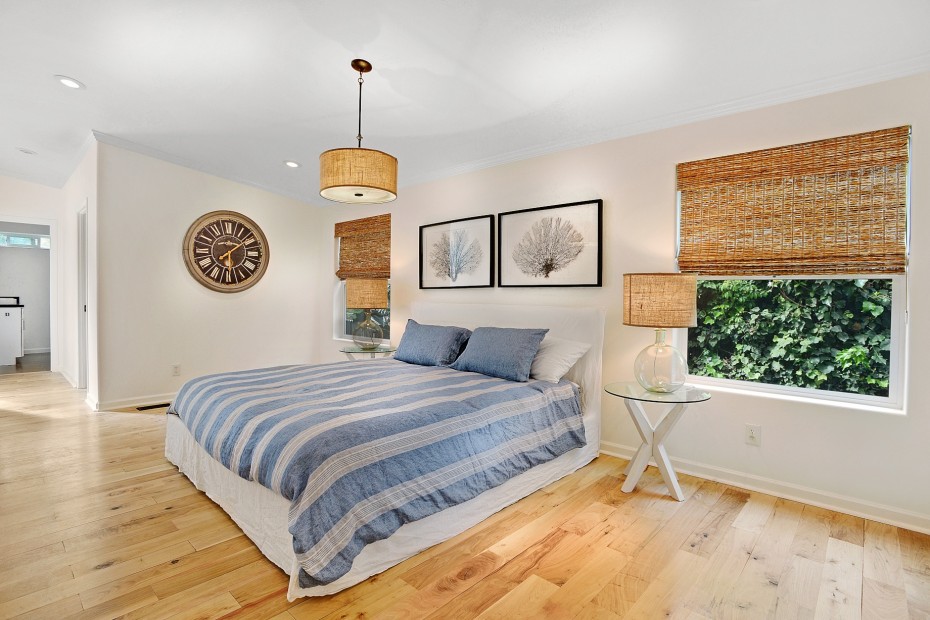 Manufactured Home Interior Design Tricks-bedroom of beautiful malibu mobile home