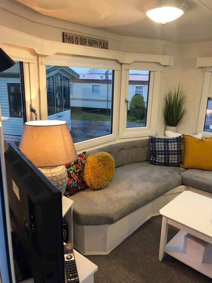 Caravan Windows