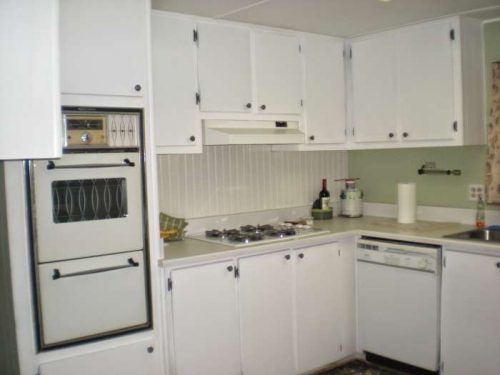 DIY mobile home transformation - kitchen update