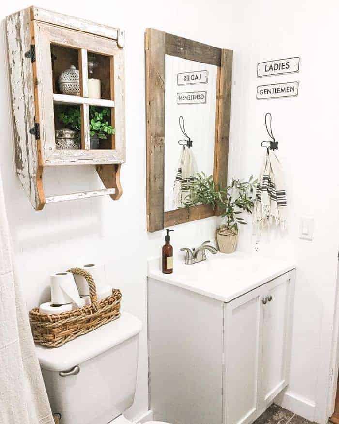 cottage-style-bathroom cottage-style-bathroom