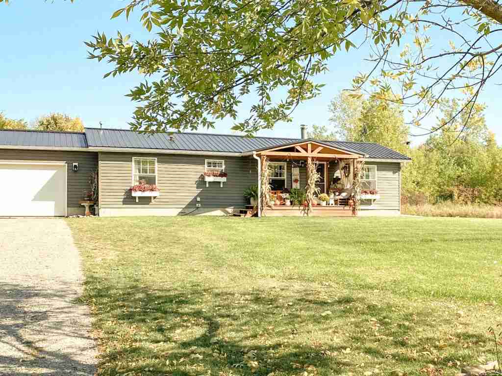 country mobile home exterior 1024x768 1