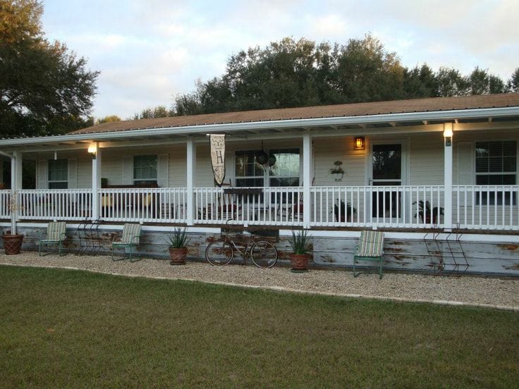 fully covered front porch on double wide