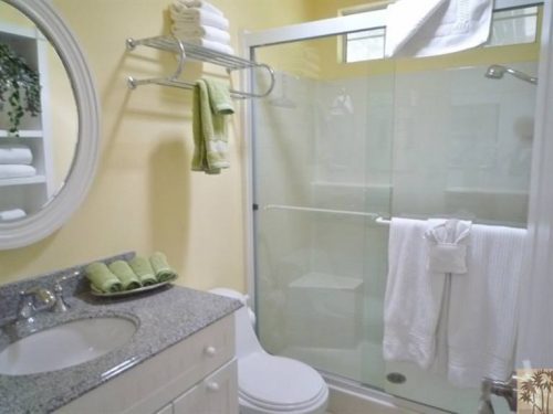 popular paint colors for your manufactured home -let the sunshine in