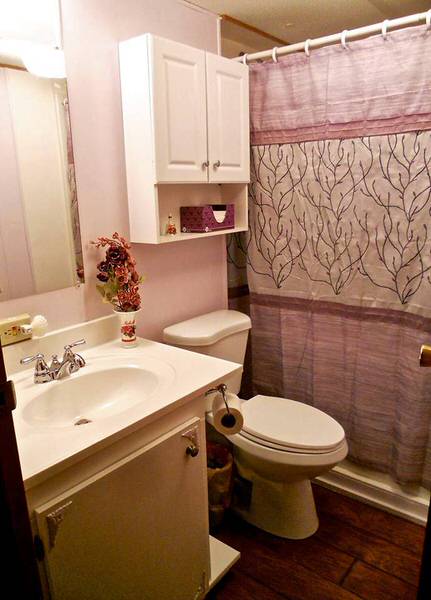 hot paint colors for your manufactured home-pink