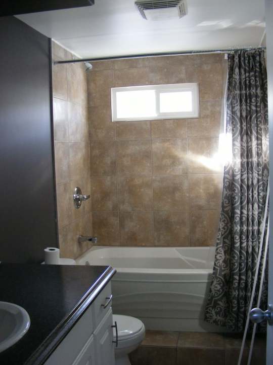 interior mobile home - bathroom remodel - after -2 (2)
