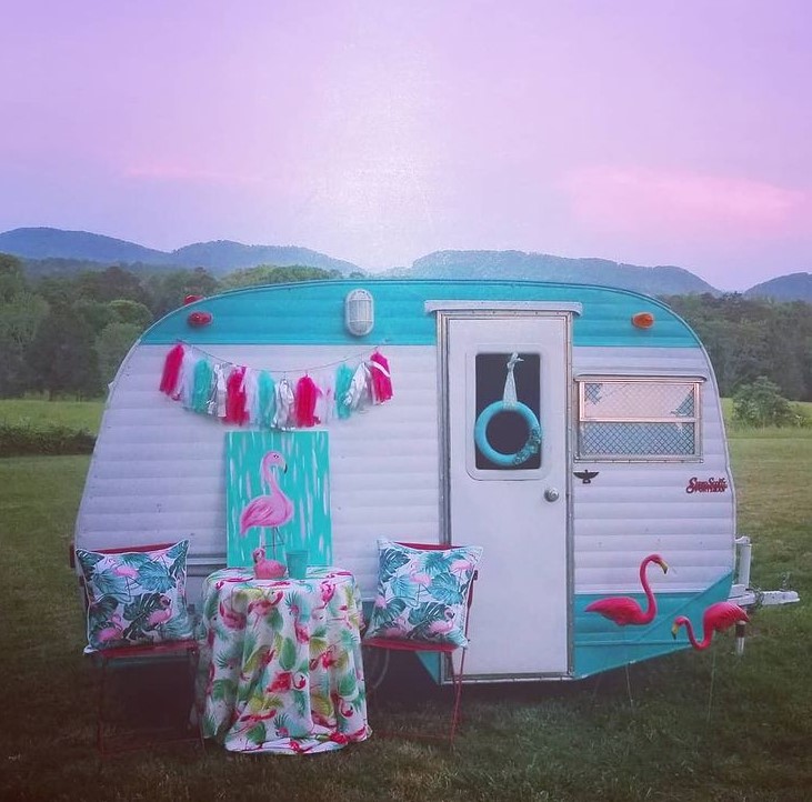 Guide to Renting a Camper