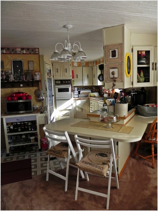dining room after a double wide home makeover