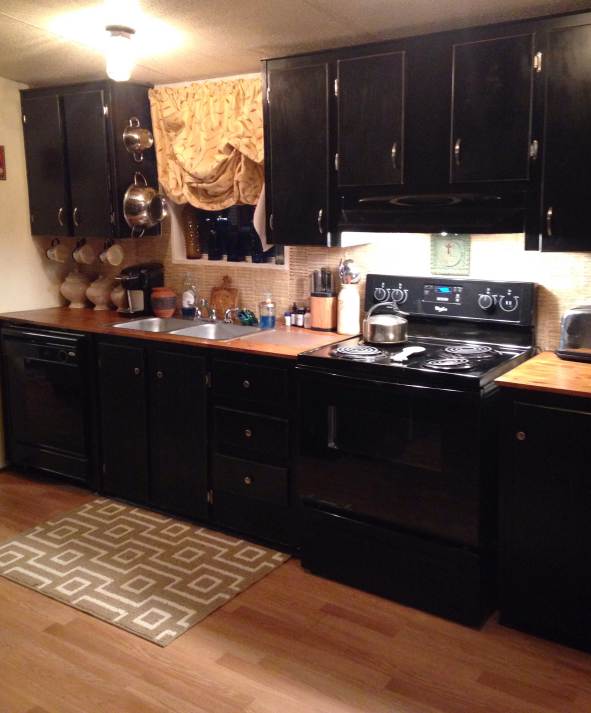 manufactured home makeover (kitchen after)