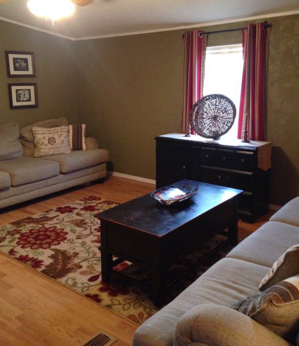 manufactured home makeover (living room after)
