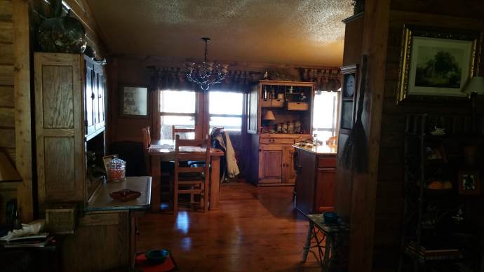 manufactured home remodel - looking into the new dining room