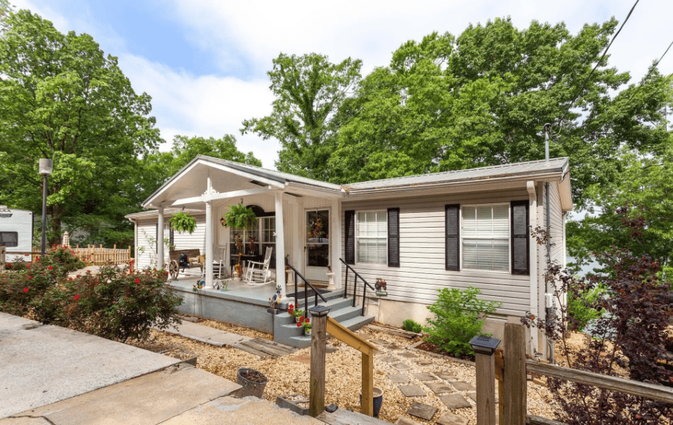 manufactured-homes-featuring-basements-alabama-exterior