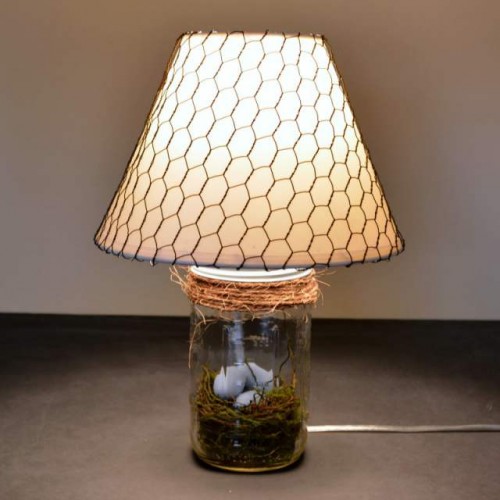 mason jar and chicken wire lamp tutorial