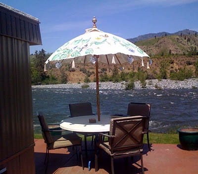 mobile home in beautiful place