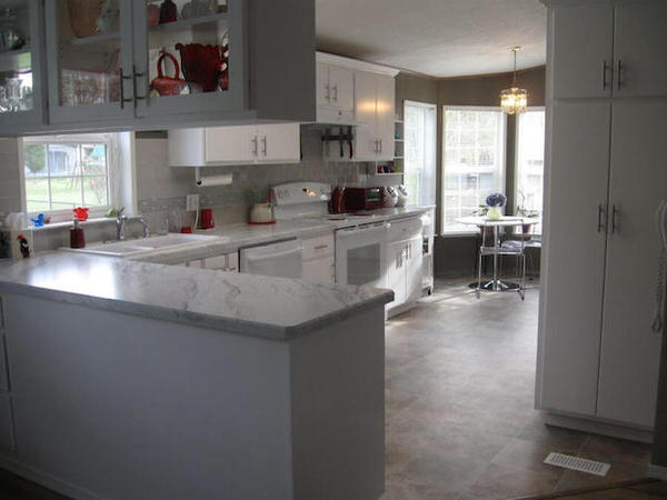 mobile home remodels-1995 double wide kitchen after