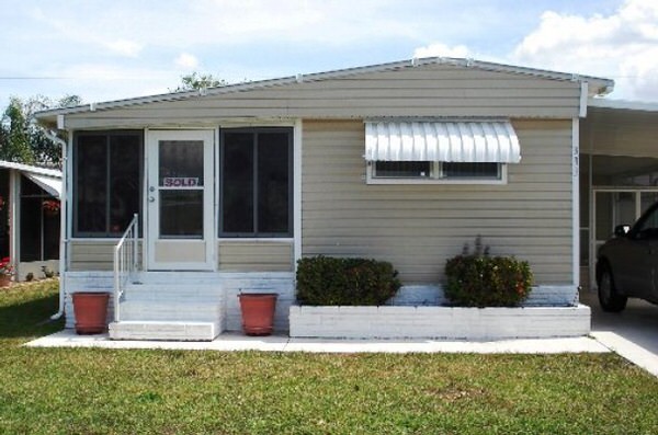 mobile home remodels-single wide before
