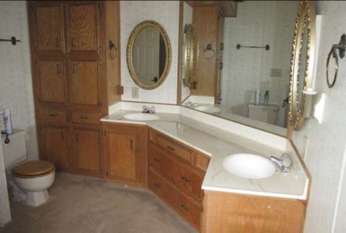 beach themed mobile home transformation-master bathroom before