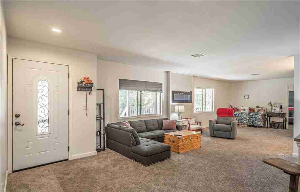 modern 1978 manufactured home interior