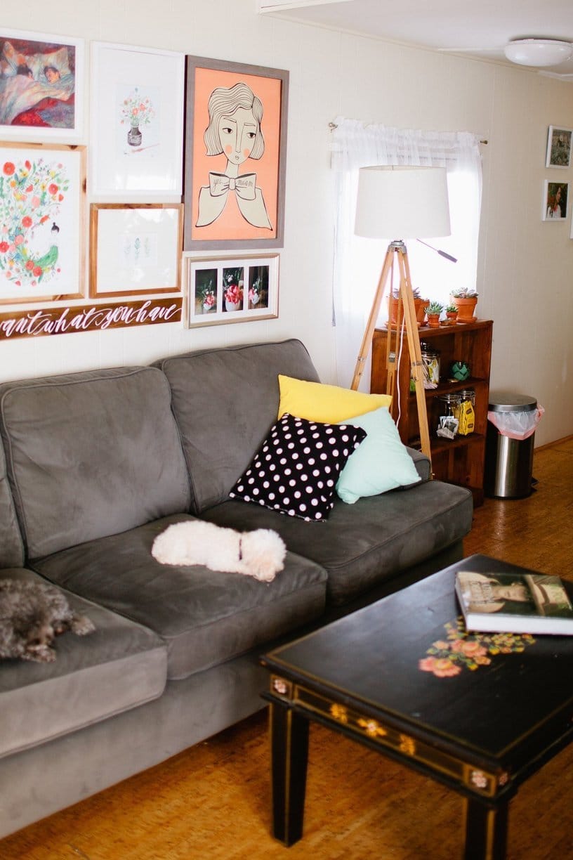 mobile home decor-modern art in mobile home