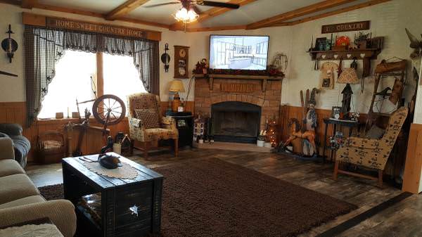 online mobile homes for sale-colony living room