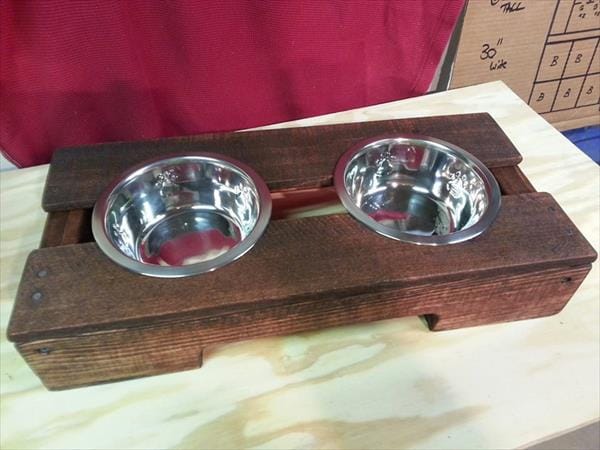pet feeder pallet project