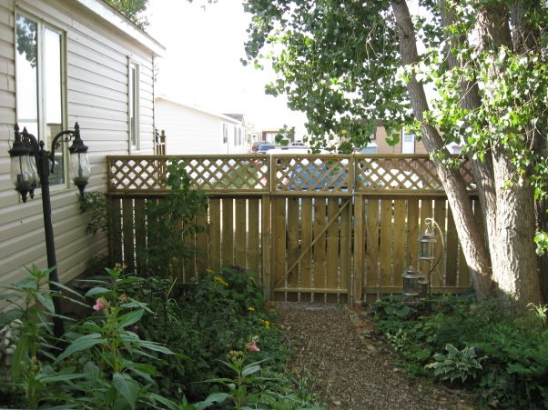 shady landscaping ideas for manufactured homes
