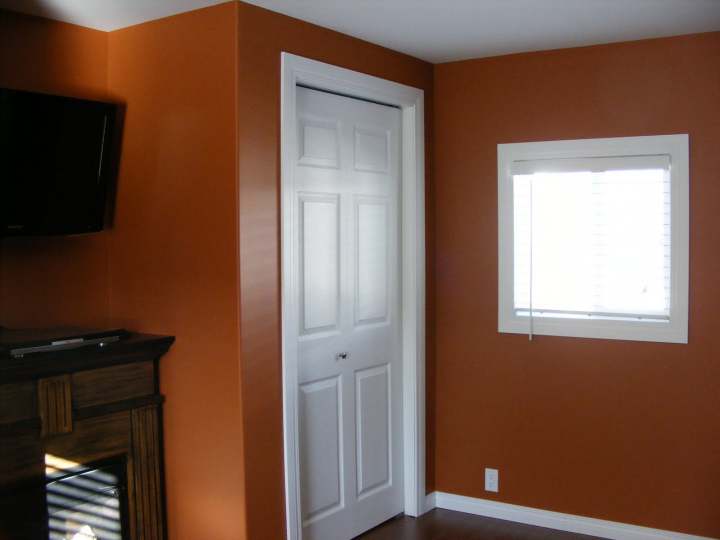 single wide bedroom closet after extensive remodel (2)