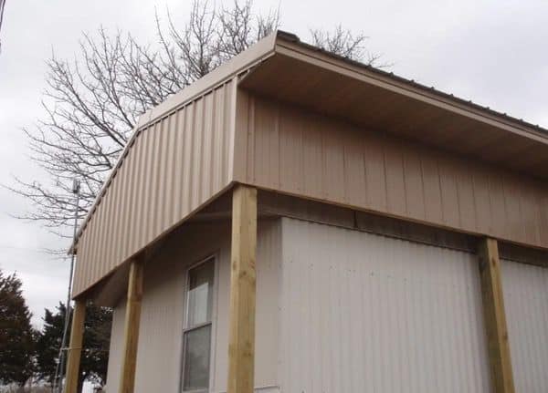 soffit and trim finished on mobile home roof over