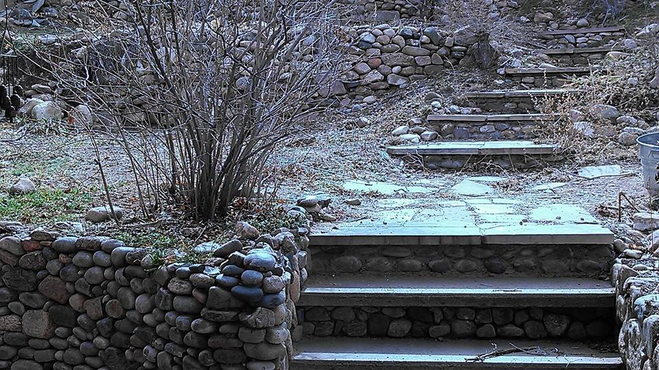mobile home decor-stone walkway at sante fe vintage single wide mobile home remodel
