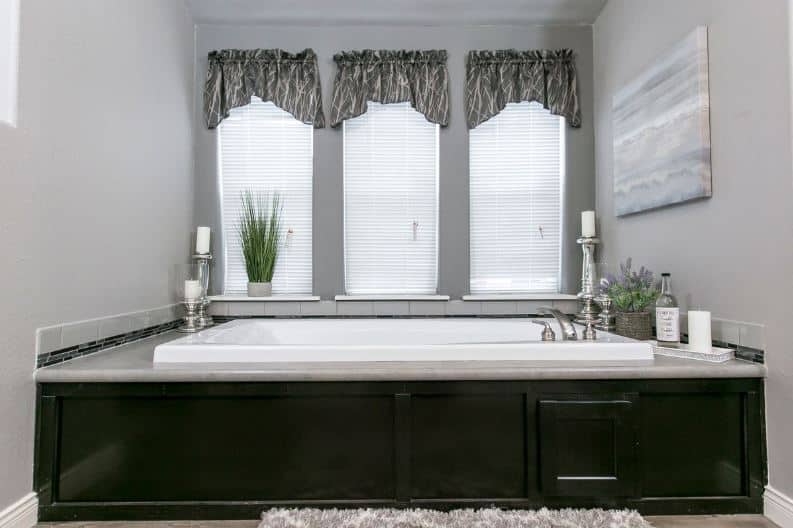 Triple Wide Manufactured Home Tub