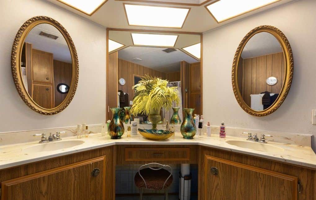 Vacaville Bathroom