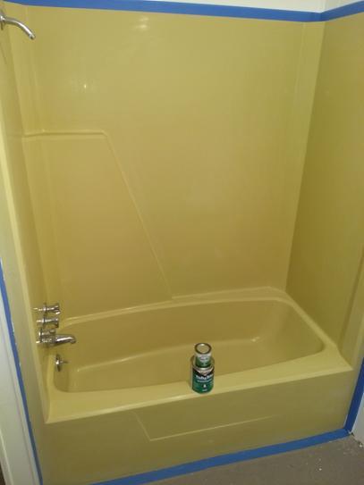 3 Remedies for Yellow Bathtubs in Mobile Homes