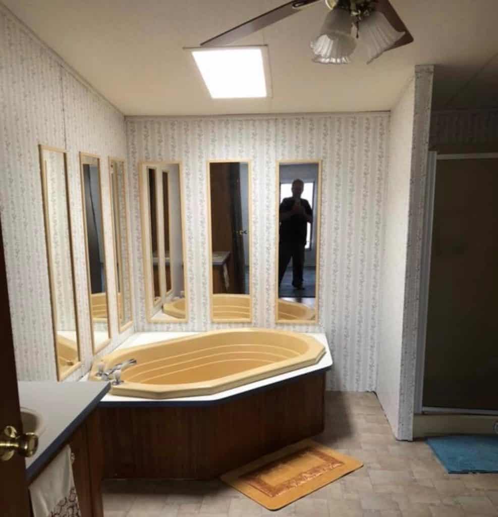 Yellow Mobile Home Bathtub